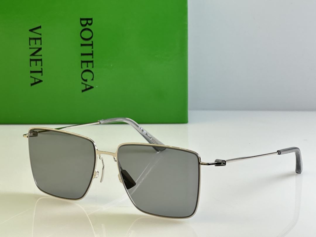 Bottega Veneta Sunglasses